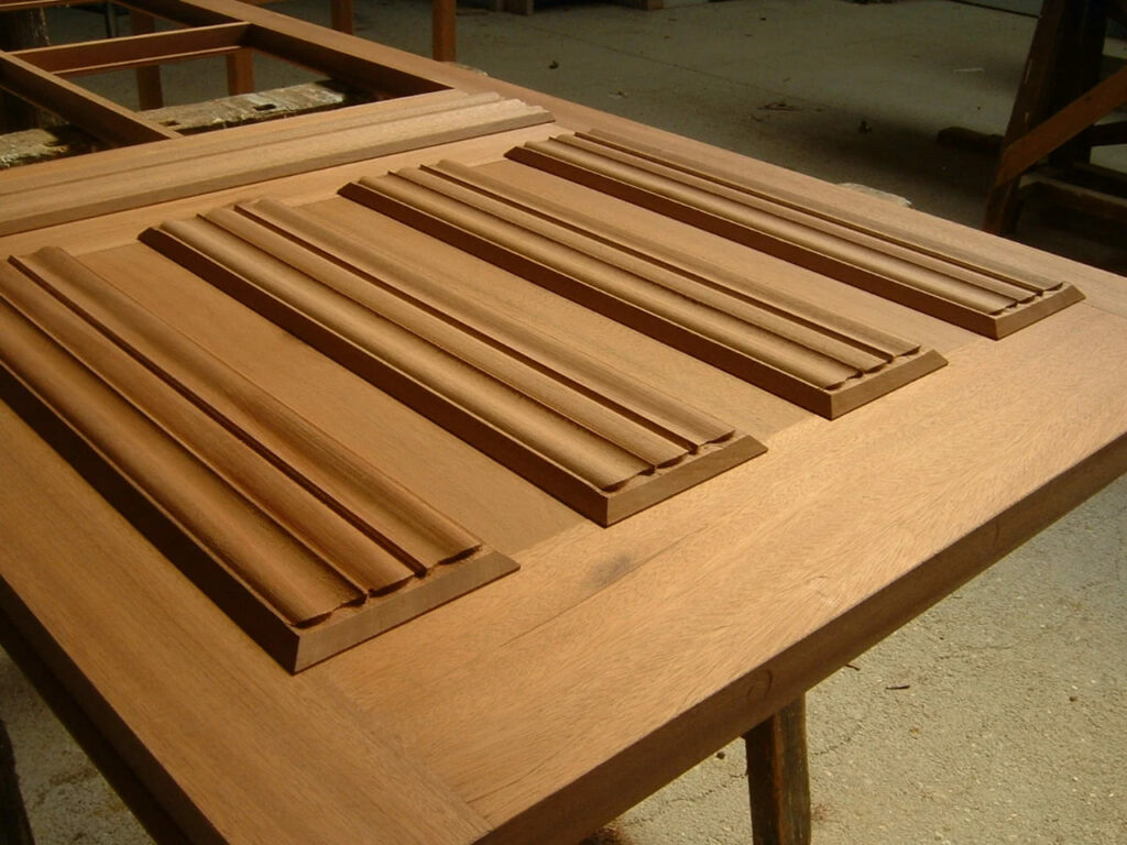 Fabrication de porte, menuiserie intérieure - Menuiserie Dijon A Mugnier